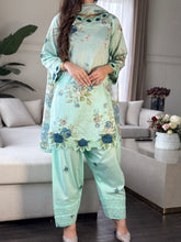 Load image into Gallery viewer, 3 pcs Stitched lawn suit Ready to Wear with CHIFFON dupatta LAWN-040A