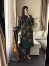 Load image into Gallery viewer, 3PC Stitched BOTTLE GREEN LINEN shalwar Suit Ready to wear LINEN winter Wear with LINEN dupatta HW-DH36