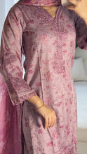 Load image into Gallery viewer, 3 pcs Stitched lawn suit Ready to Wear with CHIFFON dupatta LAWN-049