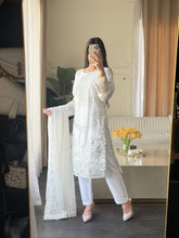 Load image into Gallery viewer, 3pc WHITE Embroidered Shalwar Kameez with CHIFFON dupatta Stitched Suit Ready to wear HW-U2490