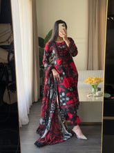 Load image into Gallery viewer, 3 pcs Stitched lawn suit Ready to Wear with CHIFFON dupatta LAWN-RM101