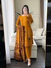 Load image into Gallery viewer, 3PC Stitched DHANAK shalwar Suit Ready to wear DHANAK winter Wear with DHANAK dupatta HW-DP25003