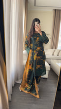 Load image into Gallery viewer, 3PC Stitched BOTTLE GREEN LINEN shalwar Suit Ready to wear LINEN winter Wear with LINEN dupatta HW-DH36