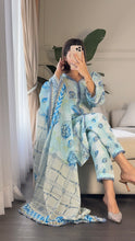Load image into Gallery viewer, 3 pcs Stitched lawn suit Ready to Wear with CHIFFON dupatta LAWN-048