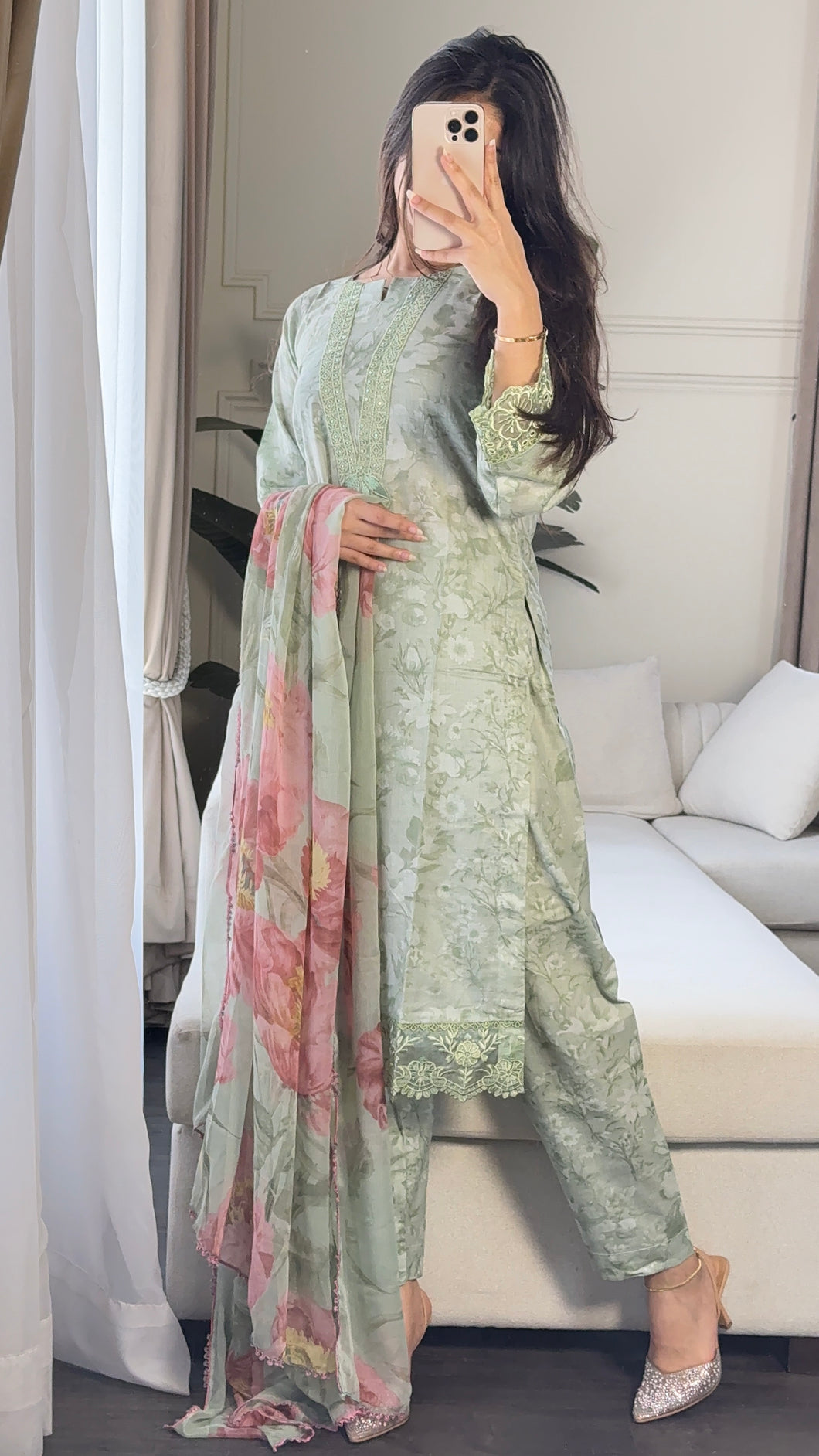 3 pcs Stitched lawn suit Ready to Wear with CHIFFON dupatta LAWN-051