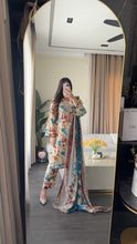 Load image into Gallery viewer, 3 pcs Stitched lawn suit Ready to Wear with Chiffon dupatta LAWN-D138
