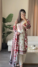 Load image into Gallery viewer, 3 pcs Stitched lawn suit Ready to Wear with CHIFFON dupatta LAWN-JF104
