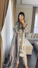 Load image into Gallery viewer, 3 pcs Stitched lawn suit Ready to Wear with CHIFFON dupatta LAWN-047
