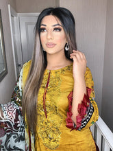 Load image into Gallery viewer, 3 pcs shalwar Suit Ready to Wear with Lilen dupatta winter MB-JFMUSTARD01
