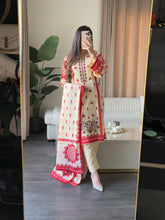 Load image into Gallery viewer, 3 pcs Stitched lawn suit Ready to Wear with CHIFFON dupatta LAWN-JF102
