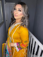 Load image into Gallery viewer, 3 pcs MUSTARD Lilen shalwar Suit Ready to Wear with chiffon dupatta winter MB-1011A

