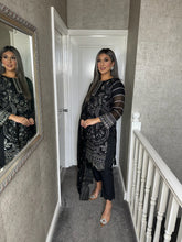 Load image into Gallery viewer, 3pc BLACK Embroidered Shalwar Kameez wit Net dupatta Stitched Suit Ready to wear HW-UQ2249
