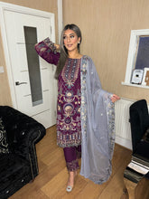 Load image into Gallery viewer, 3pc PURPLE Embroidered Shalwar Kameez wit Grey Chiffon dupatta Stitched Suit Ready to wear HW-UQ2091
