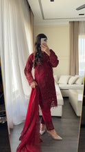 Load image into Gallery viewer, 3pc MAROON Embroidered Shalwar Kameez with NET dupatta Stitched Suit Ready to wear HW-LBMAROON
