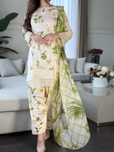 Load image into Gallery viewer, 3 pcs Stitched lawn suit Ready to Wear with CHIFFON dupatta LAWN-040B
