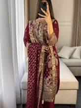 Load image into Gallery viewer, 3pc MAROON Embroidered Shalwar Kameez wit CHIFFON  dupatta Stitched Suit Ready to wear HW-U2292
