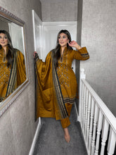 Load image into Gallery viewer, 3PC Stitched RUSSET KHADDAR shalwar Suit Ready to wear winter Wear with KHADDAR dupatta MB-152B
