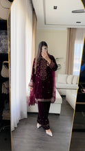 Load image into Gallery viewer, 3pc Burgundy VELVET Embroidered Shalwar Kameez with NET/Velvet dupatta Stitched Suit Ready to wear HW-UBURGUNDY
