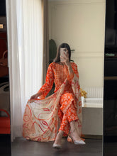 Load image into Gallery viewer, 3 pcs Stitched lawn suit Ready to Wear with Chiffon dupatta LAWN-D329
