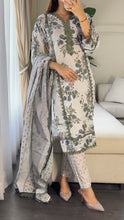 Load image into Gallery viewer, 3 pcs Stitched lawn suit Ready to Wear with CHIFFON dupatta LAWN-047
