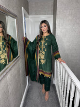 Load image into Gallery viewer, 3PC Stitched DARK GREEN shalwar Suit Ready to wear DHANAK winter Wear with Dhanak dupatta FD-994
