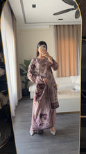 Load image into Gallery viewer, 3 pcs Stitched lawn suit Ready to Wear with CHIFFON dupatta LAWN-JF109

