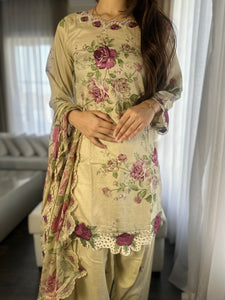 3 pcs Stitched lawn suit Ready to Wear with CHIFFON dupatta LAWN-040
