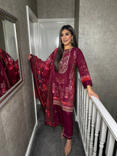 Load image into Gallery viewer, 3PC Stitched MAROON shalwar Suit Ready to wear DHANAK winter Wear with Dhanak dupatta DNE-0311
