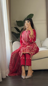 3 pcs Stitched lawn suit Ready to Wear with CHIFFON dupatta LAWN-035
