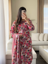 Load image into Gallery viewer, 3PC Stitched KHADDAR shalwar Suit Ready to wear KHADDAR winter Wear with KHADDAR dupatta HW-DH38
