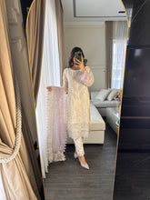 Load image into Gallery viewer, 3pc WHITE Embroidered Shalwar Kameez wit CHIFFON  dupatta Stitched Suit Ready to wear HW-U2320
