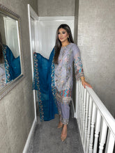 Load image into Gallery viewer, 3pc GREY Embroidered Shalwar Kameez with TEAL Chiffon dupatta Stitched Suit Ready to wear HW-UQ1959
