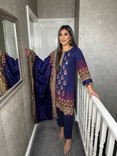 Load image into Gallery viewer, 3PC Stitched NAY PURPLE shalwar Suit Ready to wear KHADDAR winter Wear with KHADDAR dupatta KNE-0314
