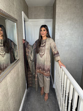 Load image into Gallery viewer, 3PC Stitched Beige Grey shalwar Suit Ready to wear DHANAK winter Wear with Dhanak dupatta DNE-0302
