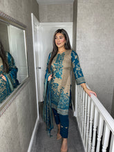 Load image into Gallery viewer, 3 pcs Stitched TEAL shalwar Suit Ready to wear Lilen winter Wear with LILEN dupatta LL-47C
