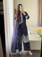 Load image into Gallery viewer, 3 pcs Stitched lawn suit Ready to Wear with Net dupatta LAWN-JF117
