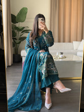 Load image into Gallery viewer, 3pc Embroidered Shalwar Kameez with CHIFFON dupatta Stitched Suit Ready to wear HW-U2462
