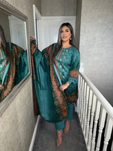 Load image into Gallery viewer, 3PC Stitched Sea Blue shalwar Suit Ready to wear KHADDAR winter Wear with KHADDAR dupatta KNE-0315B
