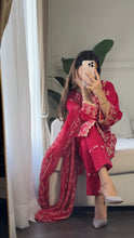 Load image into Gallery viewer, 3 pcs Stitched lawn suit Ready to Wear with CHIFFON dupatta LAWN-035
