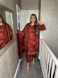3 pcs Stitched Amber lawn suit Ready to Wear with lawn dupatta LDP-24001