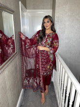 Load image into Gallery viewer, 3pc Maroon Embroidered Shalwar Kameez with NET dupatta Stitched Suit Ready to wear HW-CM7214
