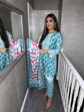 Load image into Gallery viewer, 3PC Stitched ICE BLUE shalwar Suit Ready to wear LILEN winter Wear with LILEN dupatta SK-05
