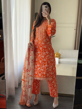 Load image into Gallery viewer, 3 pcs Stitched lawn suit Ready to Wear with Chiffon dupatta LAWN-D329
