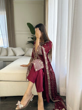Load image into Gallery viewer, 3pc MAROON Embroidered Shalwar Kameez wit CHIFFON  dupatta Stitched Suit Ready to wear HW-U2292
