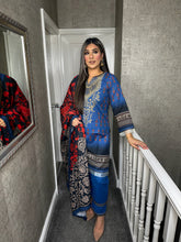 Load image into Gallery viewer, 3PC Stitched Blue shalwar Suit Ready to wear KHADDAR winter Wear with KHADDAR dupatta AJK-0313
