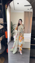 Load image into Gallery viewer, 3 pcs Stitched lawn suit Ready to Wear with Chiffon dupatta LAWN-D334

