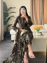 Load image into Gallery viewer, 3 pcs Stitched lawn suit Ready to Wear with Chiffon dupatta LAWN-D154B
