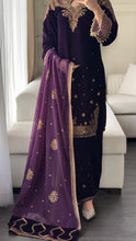 Load image into Gallery viewer, 3pc PURPLE VELVET Embroidered Shalwar Kameez with NET/Velvet dupatta Stitched Suit Ready to wear HW-U2480
