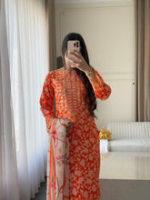 Load image into Gallery viewer, 3 pcs Stitched lawn suit Ready to Wear with Chiffon dupatta LAWN-D329
