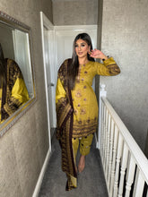 Load image into Gallery viewer, 3PC Stitched YELLOW OLIVE shalwar Suit Ready to wear KHADDAR winter Wear with KHADDAR dupatta KNE-0309
